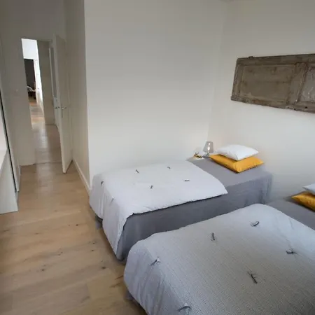 : Location Les Merciers. Appartement *